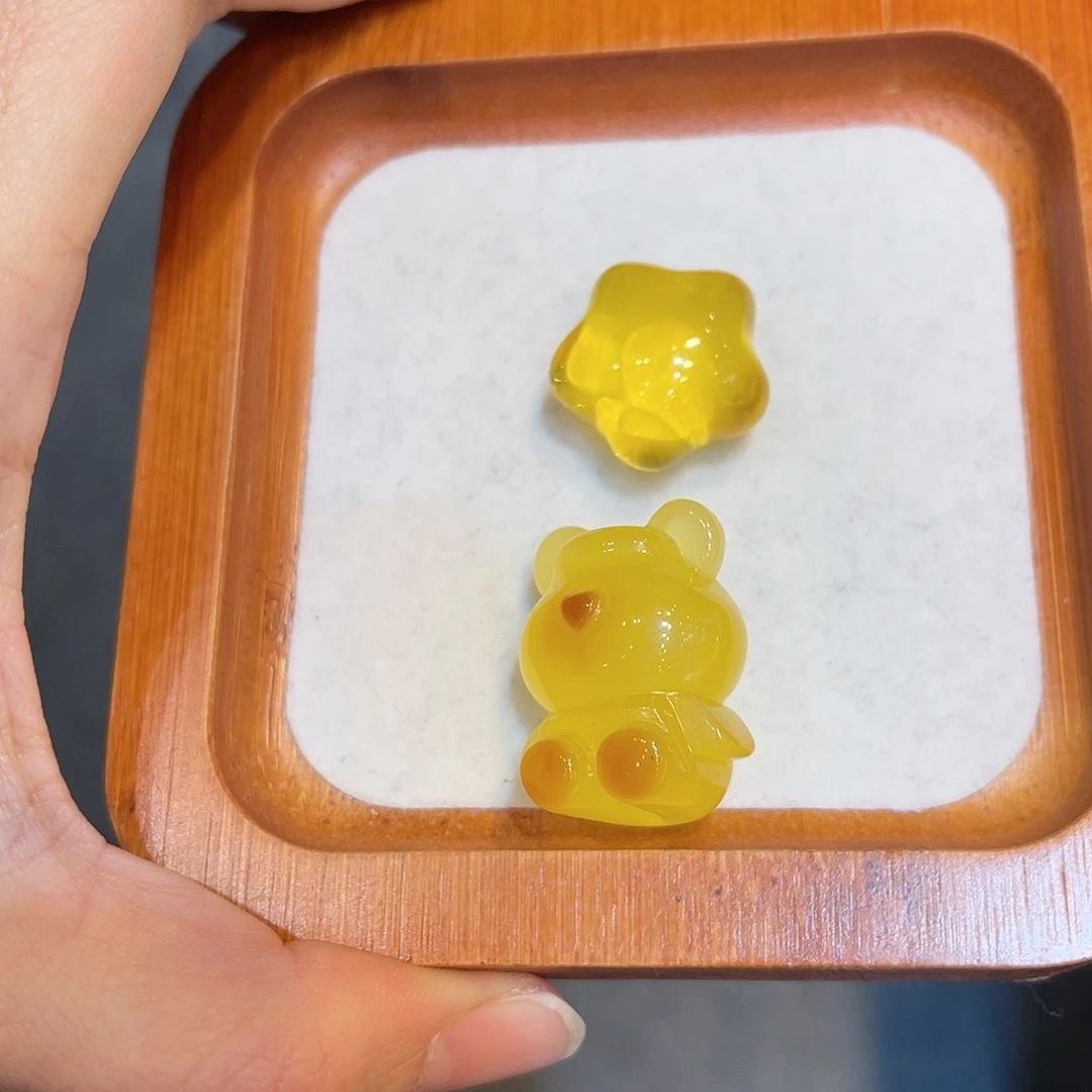 琥珀珠宝奇石未镶嵌小*娘小熊