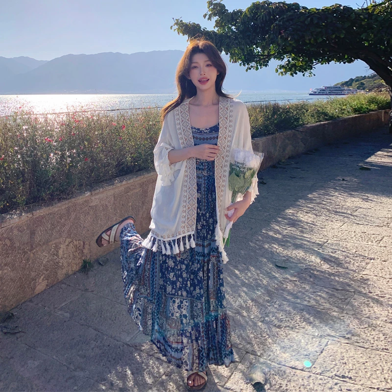 波西米亚风碎花吊带裙披肩2025夏季新款温柔气质法式度假风套装裙