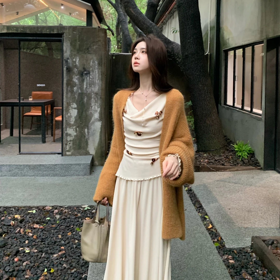 木子李的李【米柔逸纱】秋冬温柔慵懒风长袖荡领抽褶针织开衫