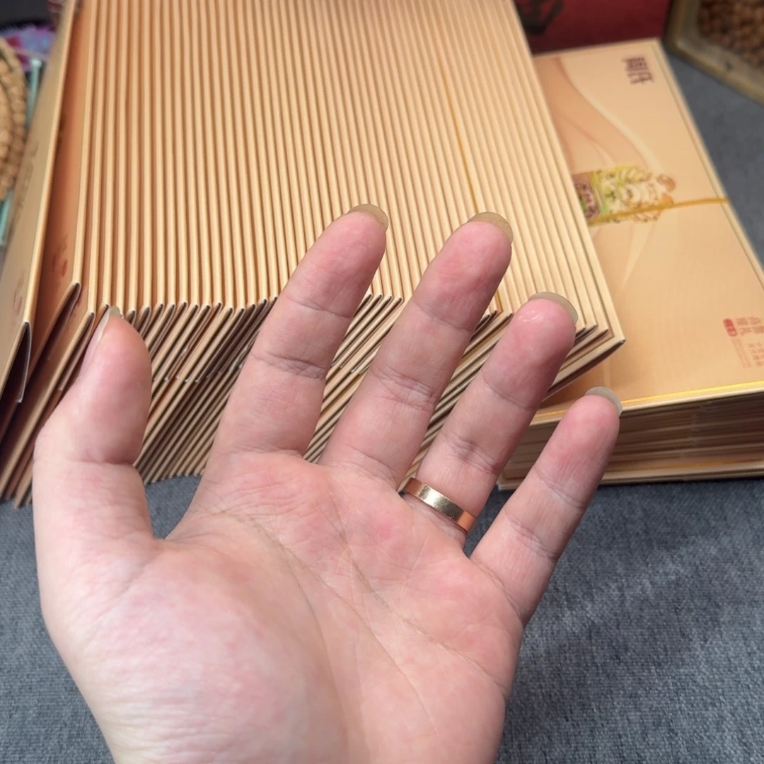 阿***林吊坠柏香籽/百香籽