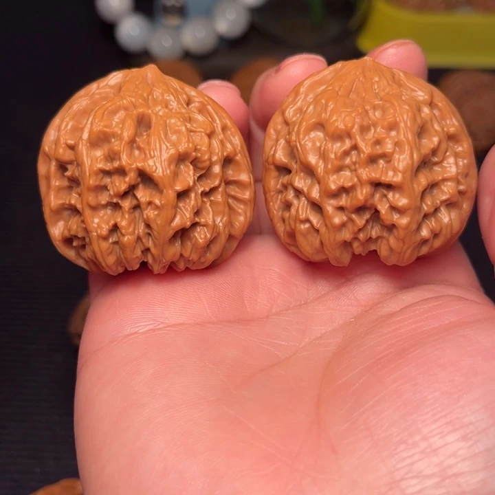 文玩核桃把件野牛41