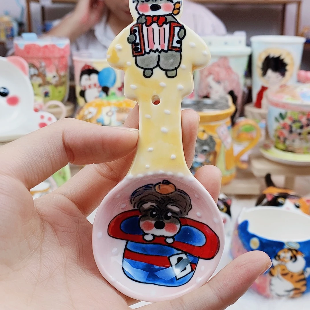 瓷片董董问创手绘陶瓷