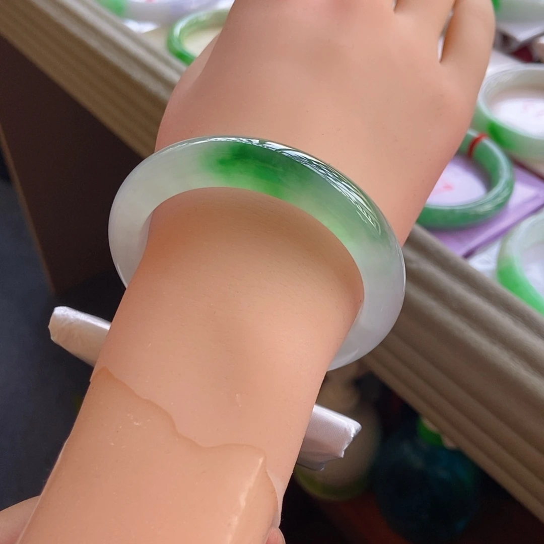 未镶嵌手镯翡翠14号