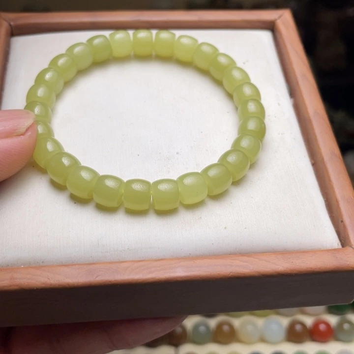 手链未镶嵌和田玉（糖玉）