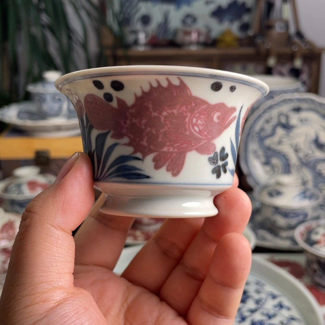 N***%青花釉里红鱼藻纹杯子