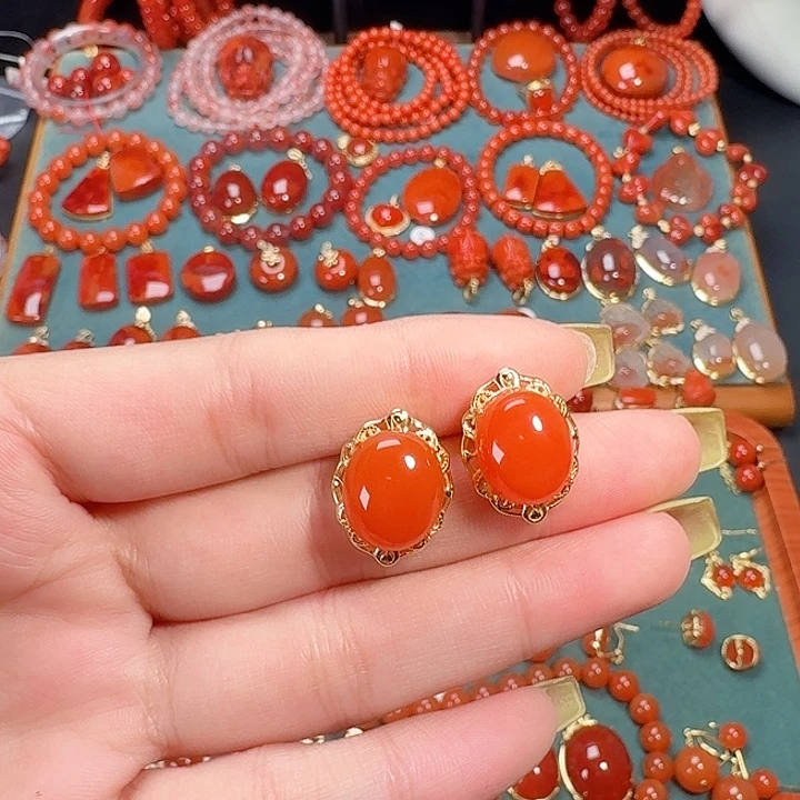 南红玛瑙银S925镶嵌耳饰