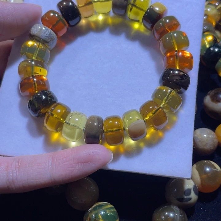 未镶嵌琥珀裸石手串