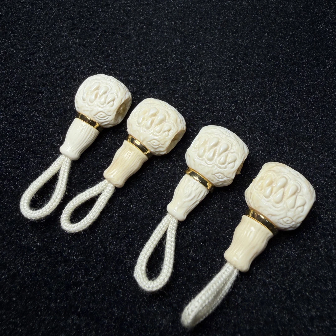 A180天然猛犸象牙金腰带吞噬分体三通12mm牙心冰料