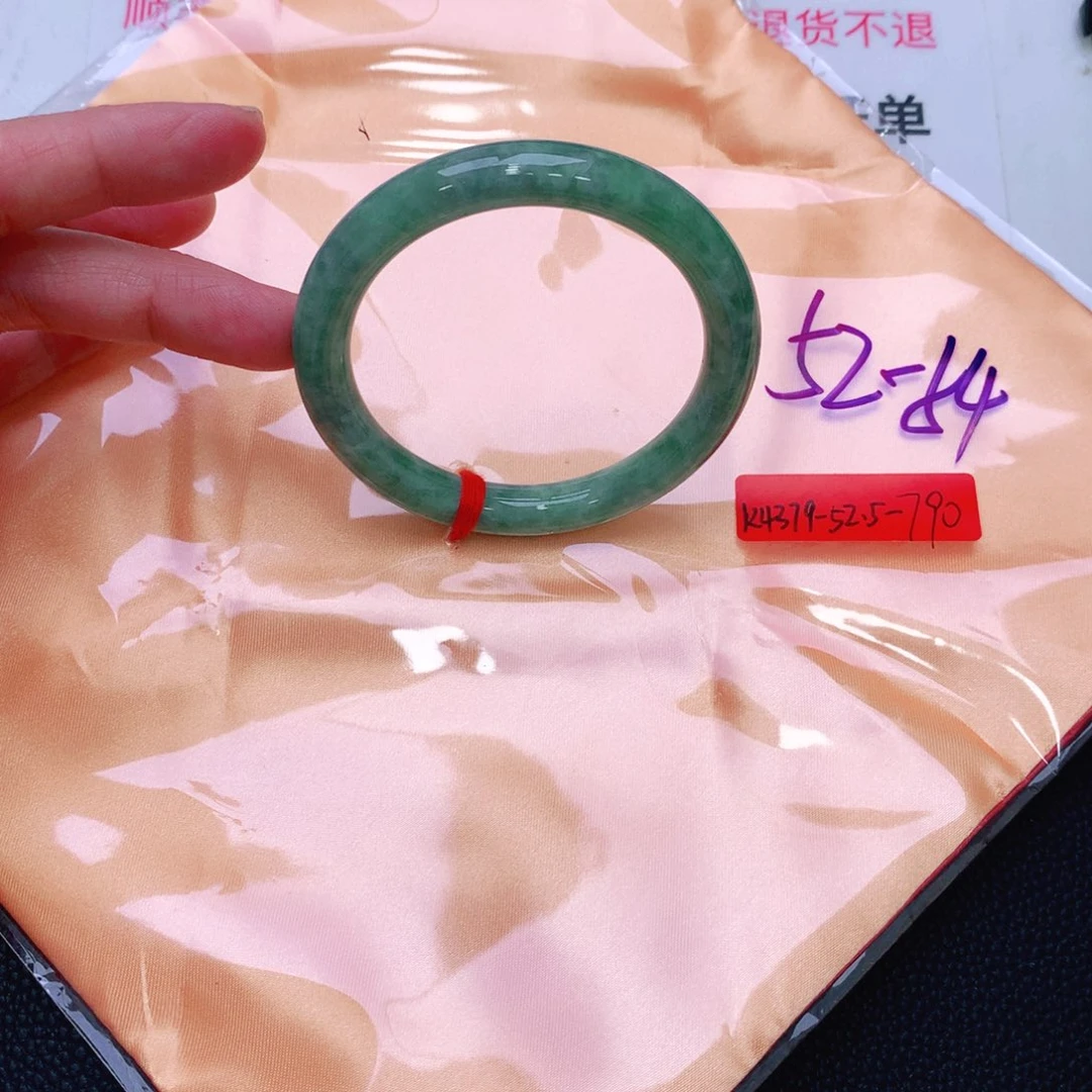 未镶嵌手镯翡翠缅甸翡翠手镯