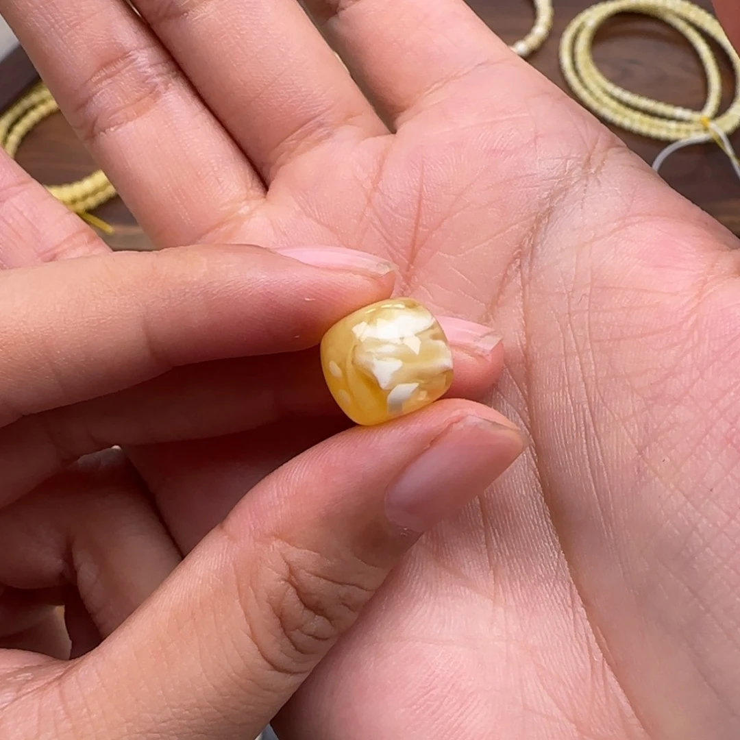 琥珀未镶嵌珠宝奇石12.0mm