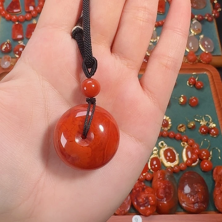 南红玛瑙未镶嵌吊坠