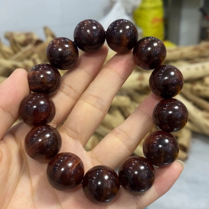 花梨木类成套家具海南黄花梨手串1.8