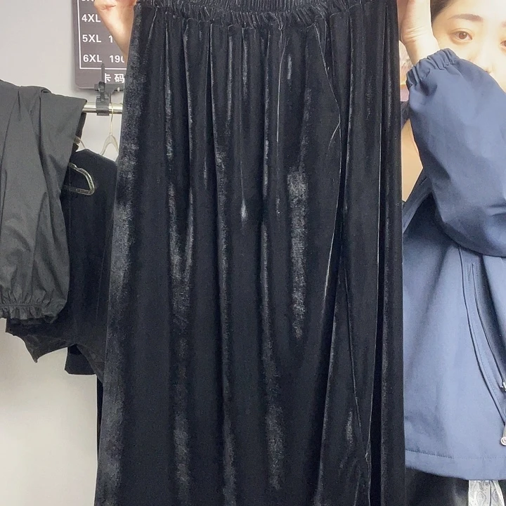 丝绒半身裙，150。160斤去拍，不退换