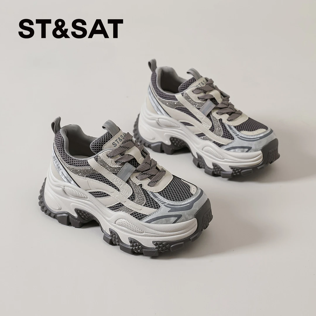 星期六老爹鞋女2025秋季新款爆款鞋子厚底增高时尚轻便运动休闲鞋