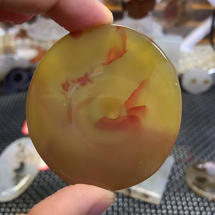 玛瑙/玉髓颈饰合金