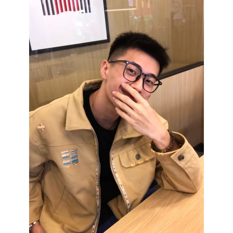 卡其色短款工装外套男秋季流行穿搭美式复古底特律夹克翻领棒球服