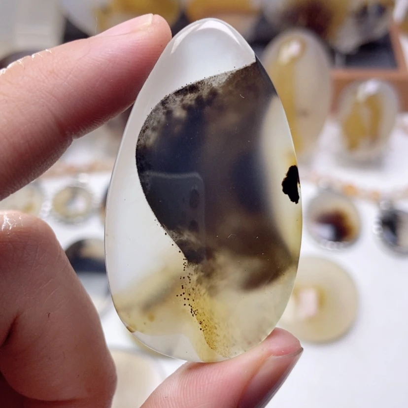 【闪购商品】玛瑙/玉髓颈饰未镶嵌