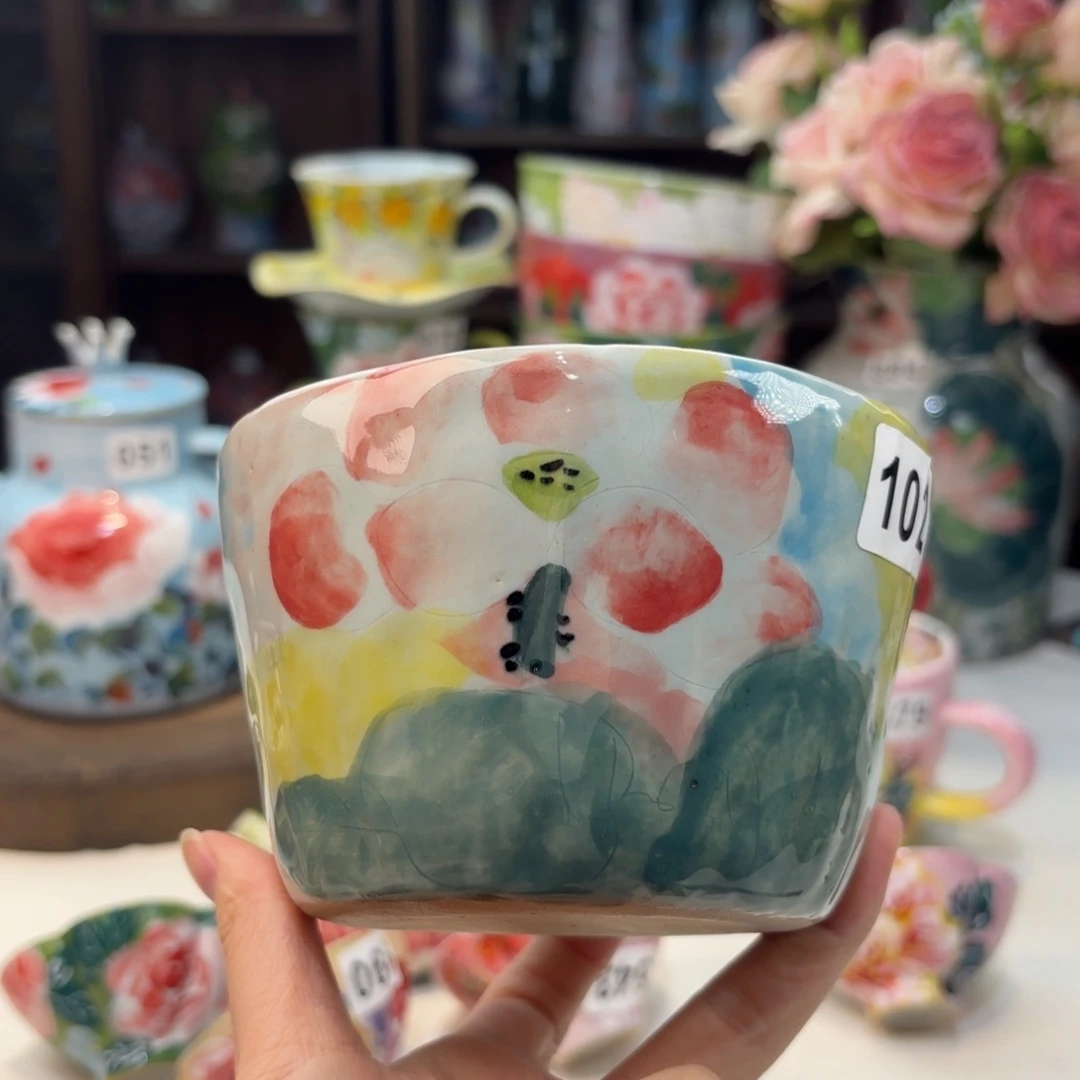 瓷片兔兔的小可爱太