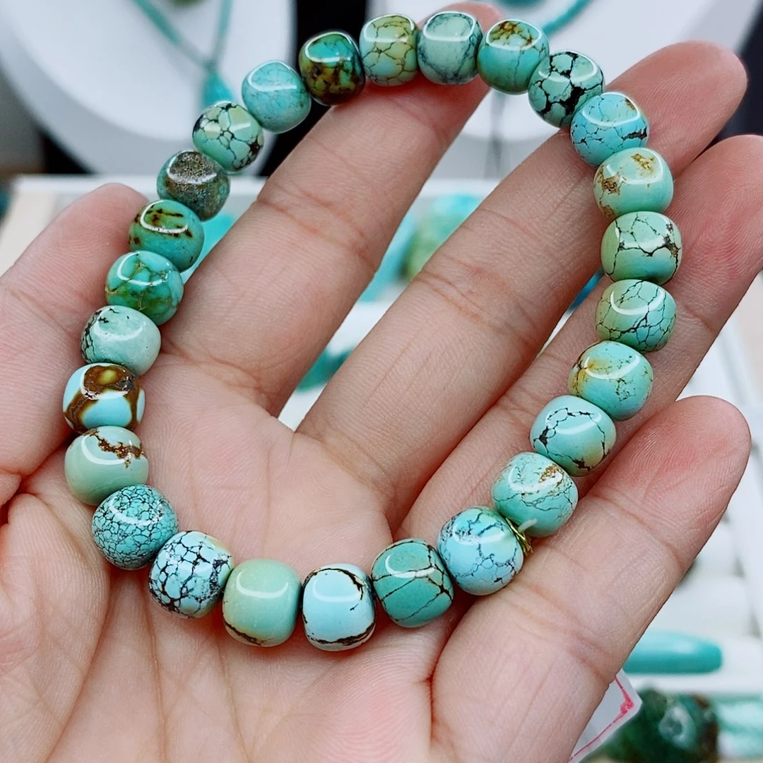 绿松石未镶嵌颈饰