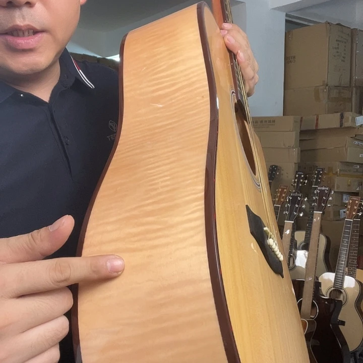 特价微瑕41寸云杉枫影木面单民谣吉他
