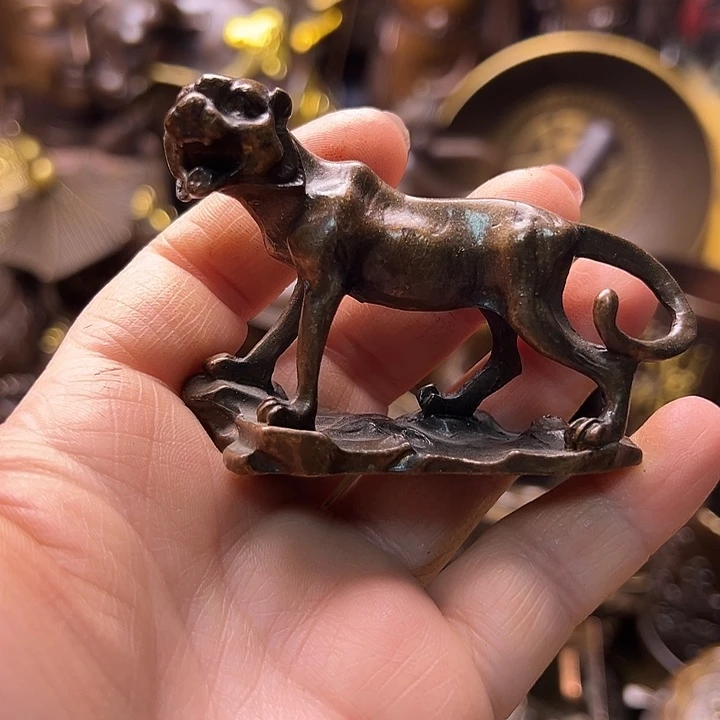 铜1236998885522669888