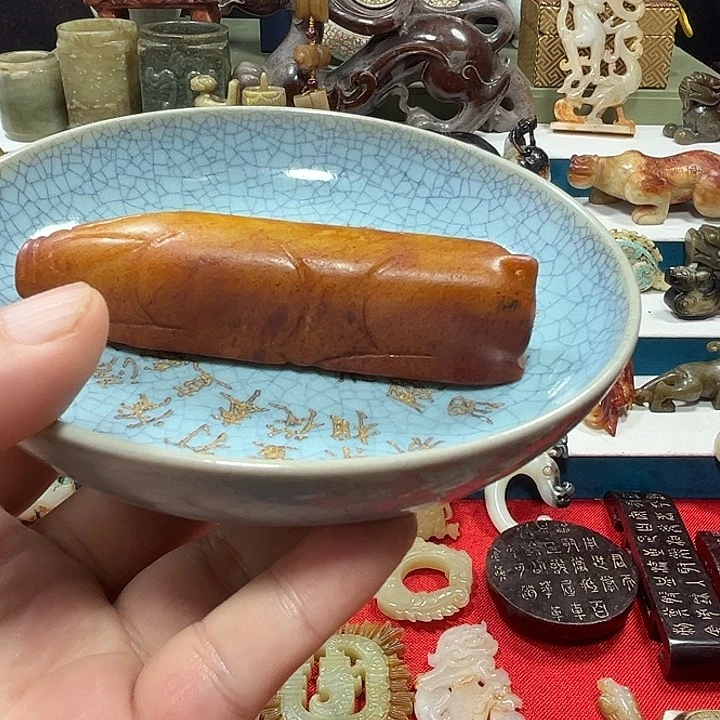 A***欢战汉高古收藏的宝贝