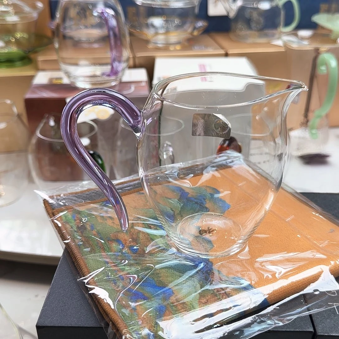 大***洲怡然公道杯禾器浅紫色加茶巾