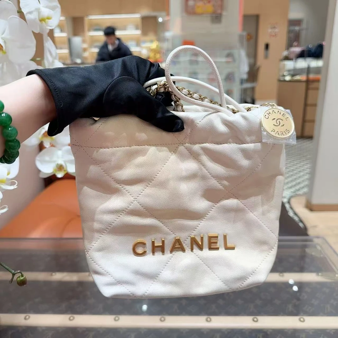 全新未使用 Chanel/香奈儿 22bag mini 奶油渐变金扣 芯片款