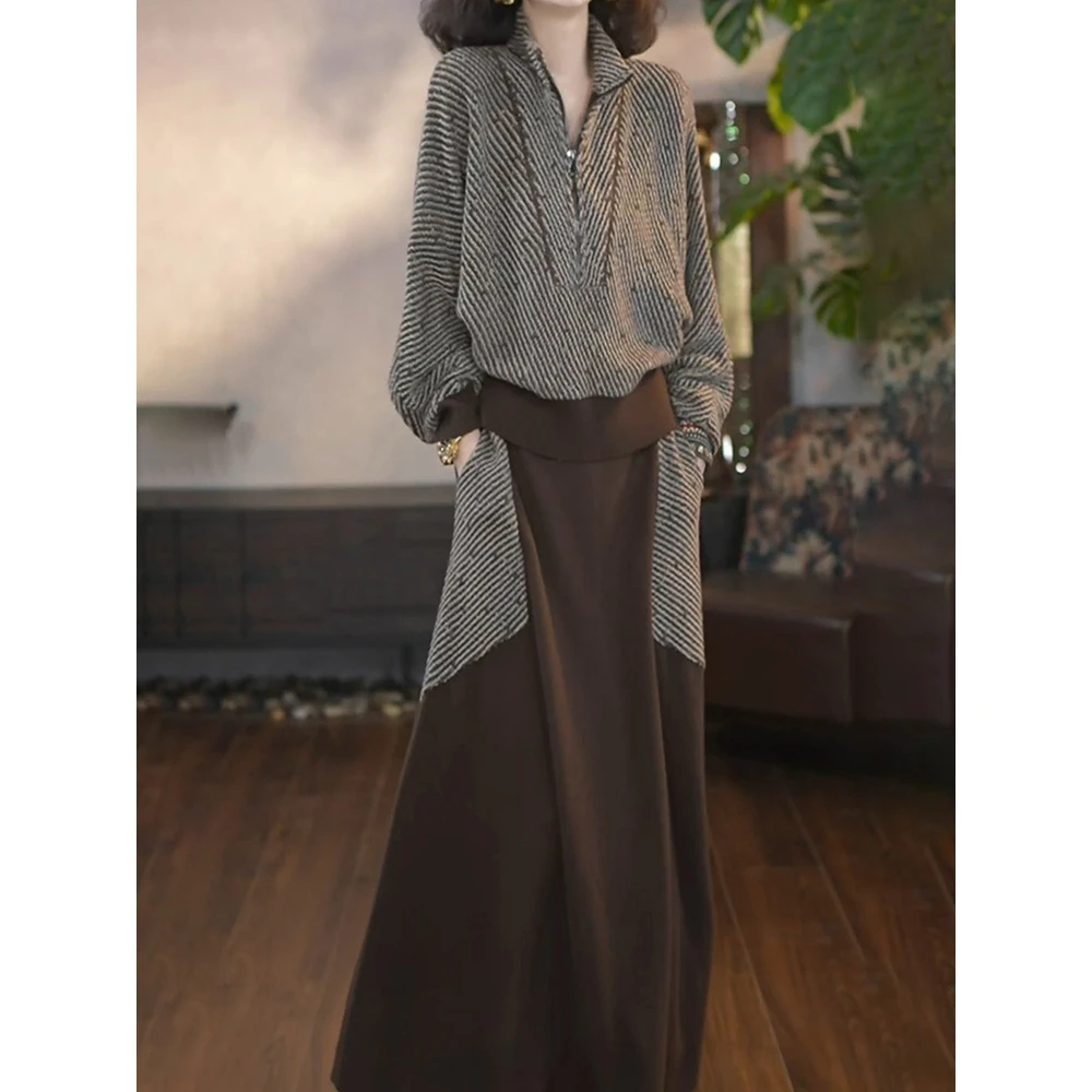 文艺风穿搭套装女2025新气质设计师款撞色拼接上衣高腰显瘦半身裙