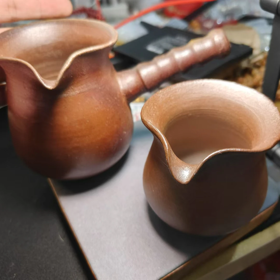 一套精品建水陶茶具（图片两样）