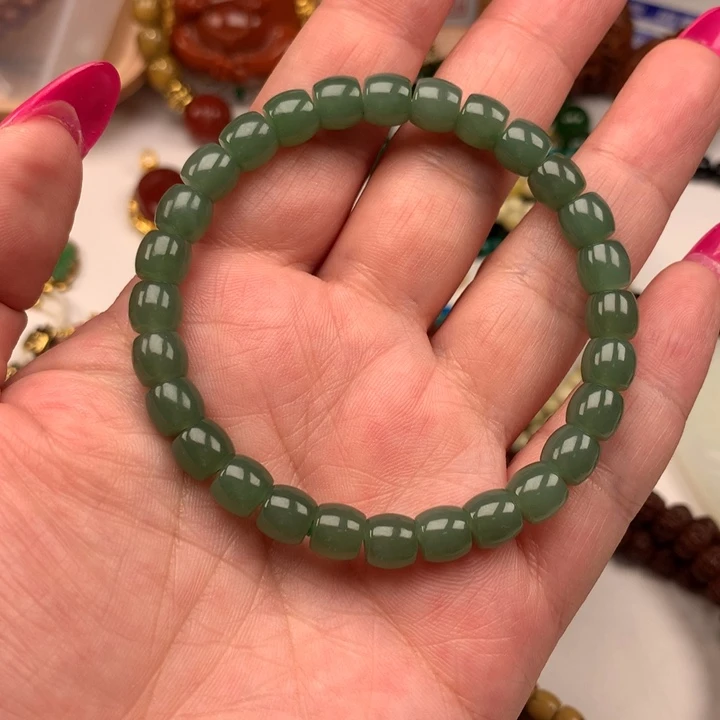 手串未镶嵌和田玉（碧玉）