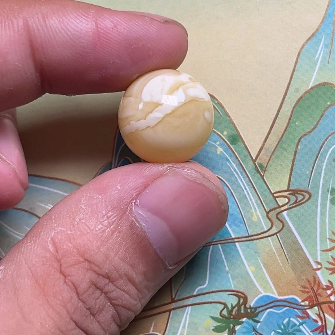 琥珀未镶嵌裸石蜜蜡俄白一线天15.3