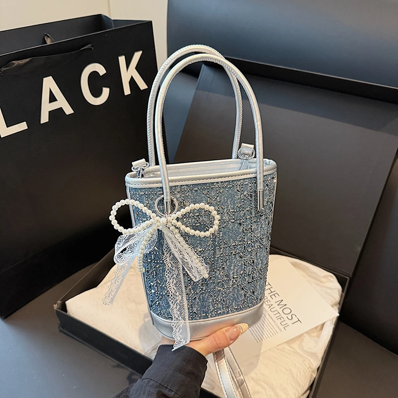 2025新款时尚百搭女包单肩包斜挎包手提包通勤牛仔布钻石迷你小包