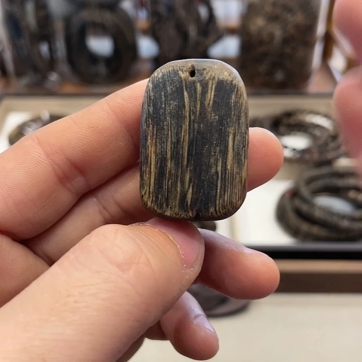 沉香吊坠奇楠挂件红油老料