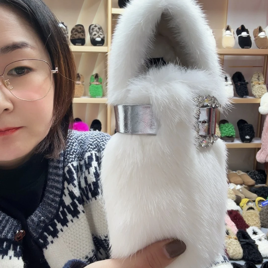 套趾款白色貂毛37码