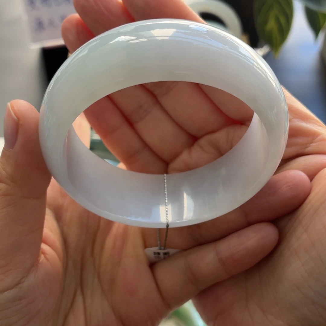 翡翠未镶嵌手镯天然