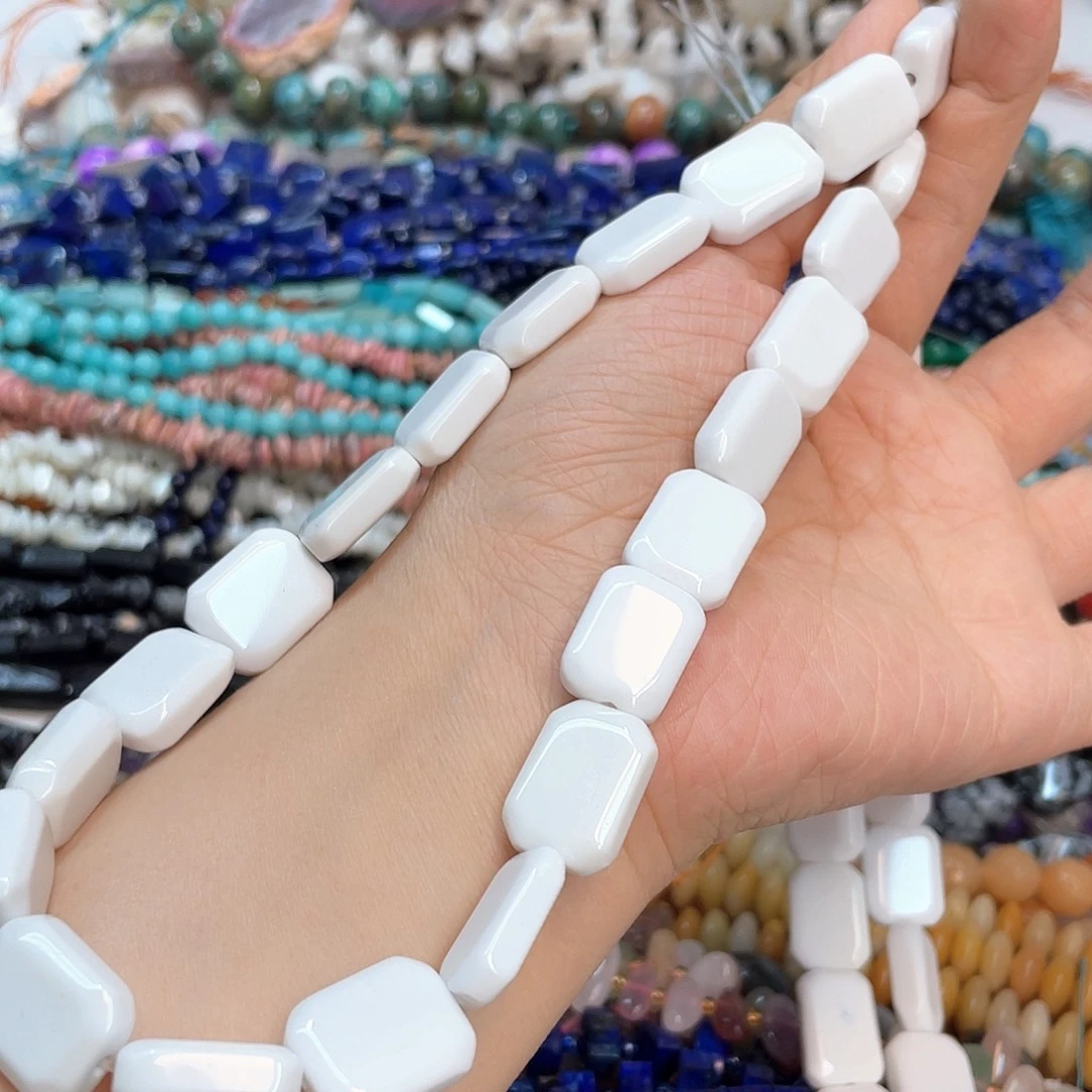 玛瑙/玉髓合金珠宝半成品瓷白玛瑙无事牌卡14一条