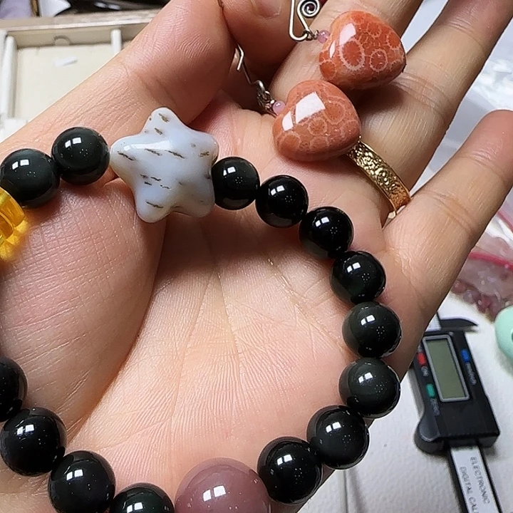 温***夏石英质玉未镶嵌手链