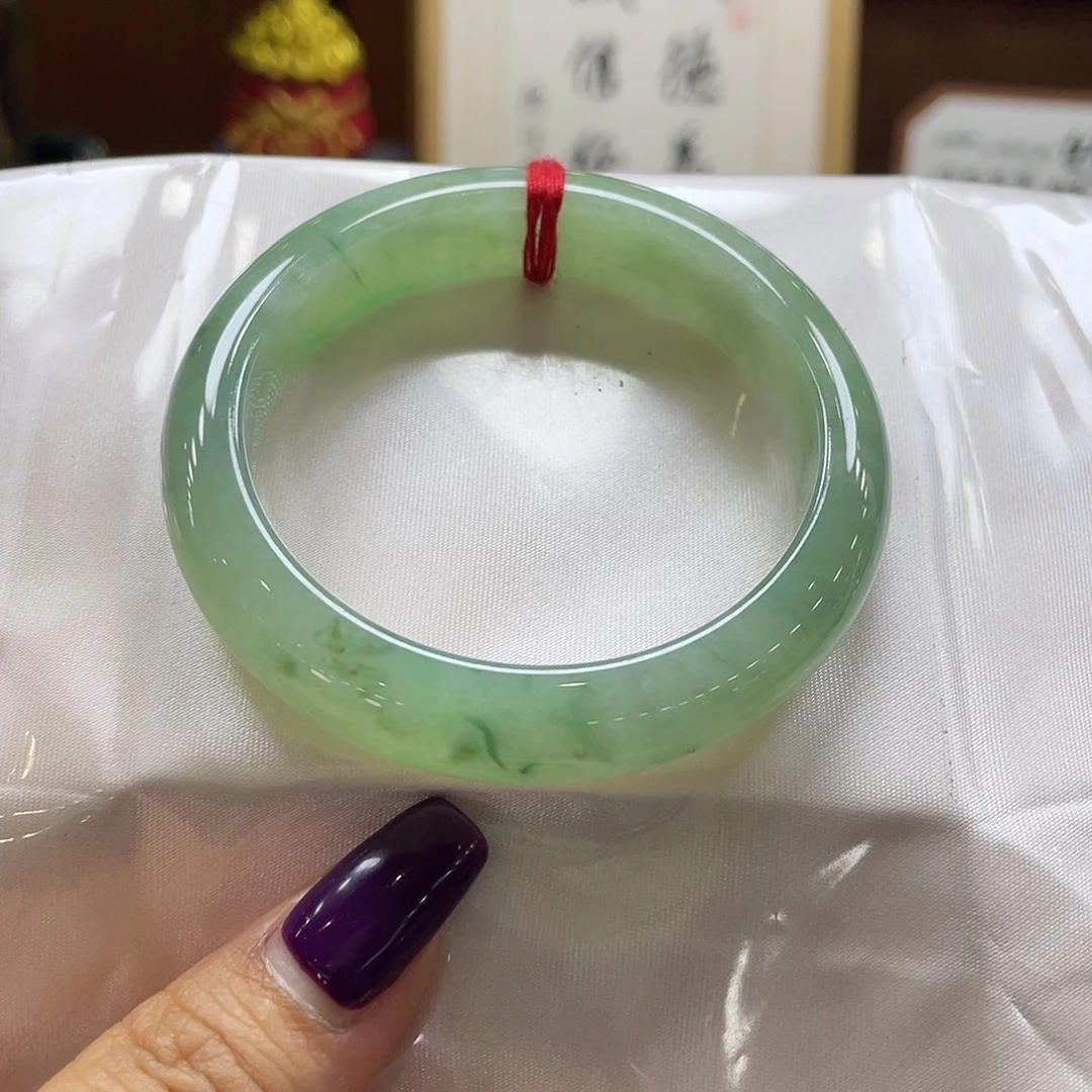 翡翠未镶嵌手镯5 号链接