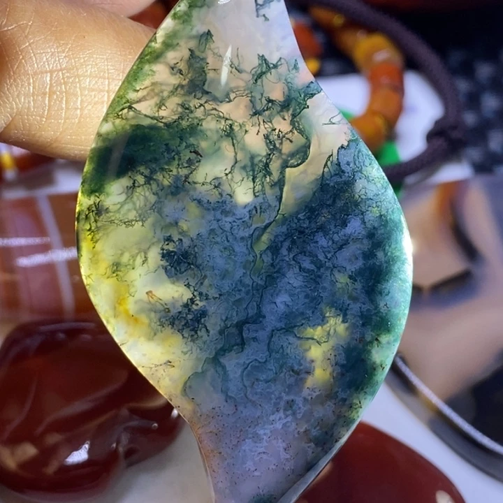 玛瑙/玉髓颈饰未镶嵌