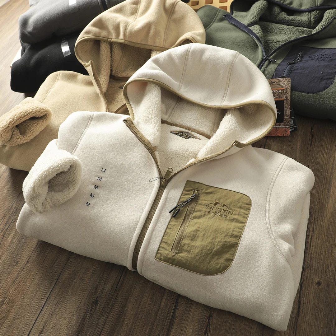 日系情侣摇粒绒保暖抓绒衣秋冬男女户外加绒加厚连帽仿羊羔毛外套