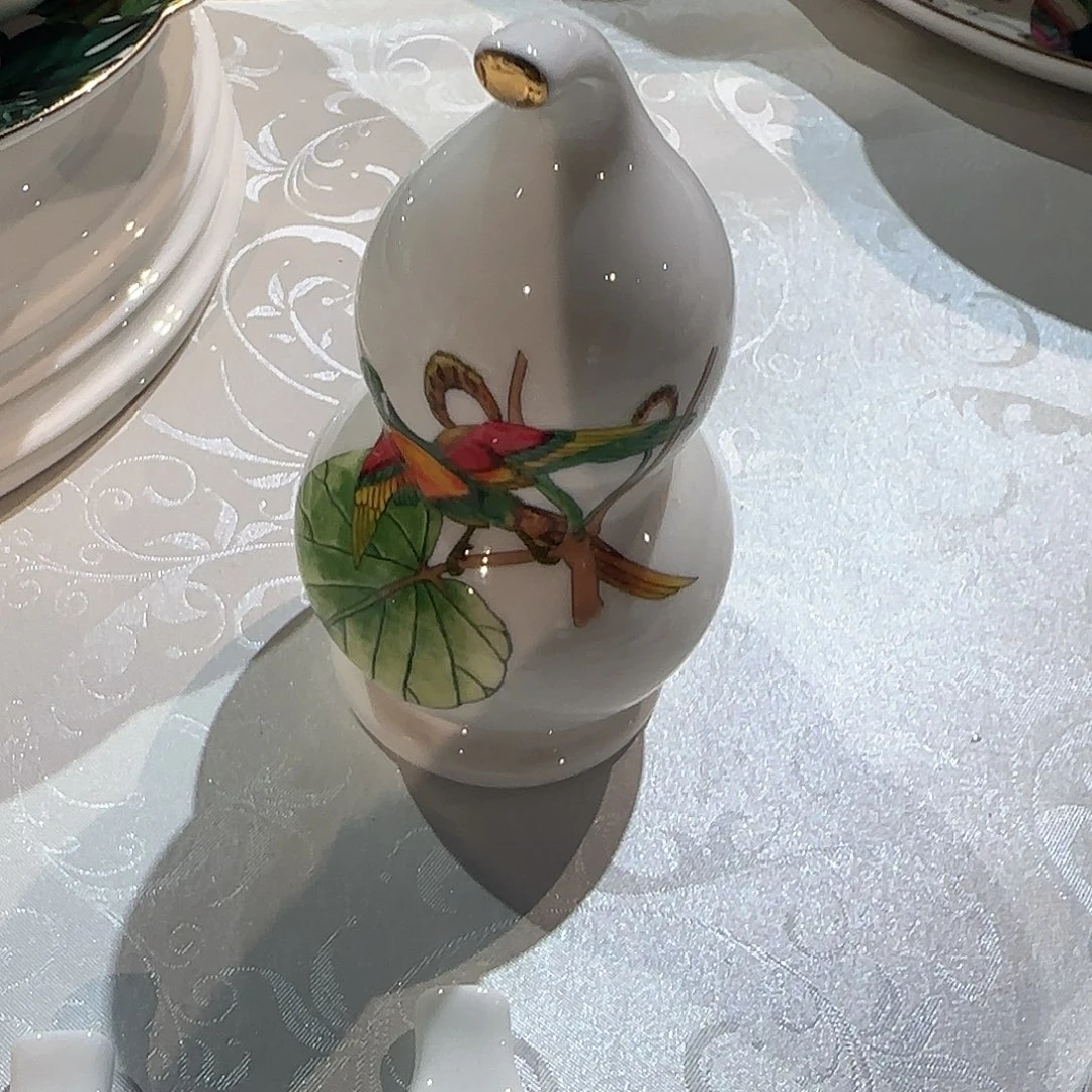 骨瓷骨瓷珐琅彩工艺