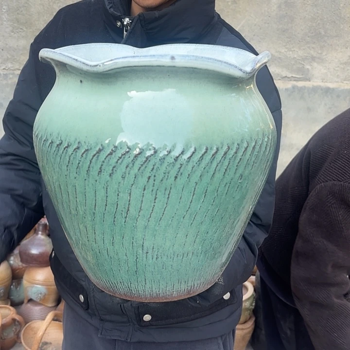 红陶绿口径25高度26