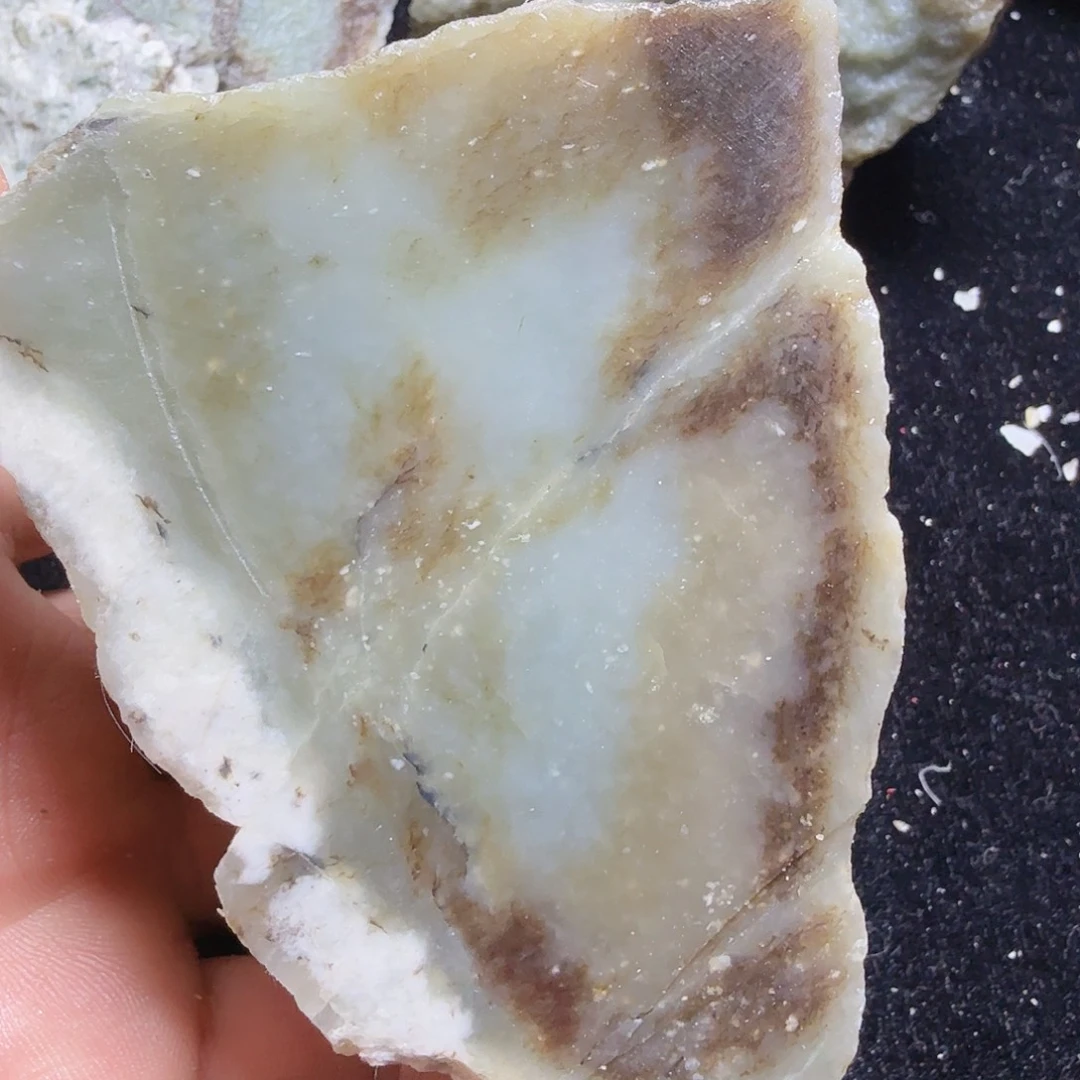 和田玉（糖玉）未镶嵌珠宝半成品