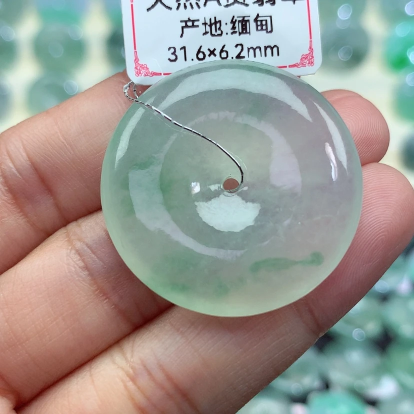 【闪购商品】翡翠未镶嵌颈饰