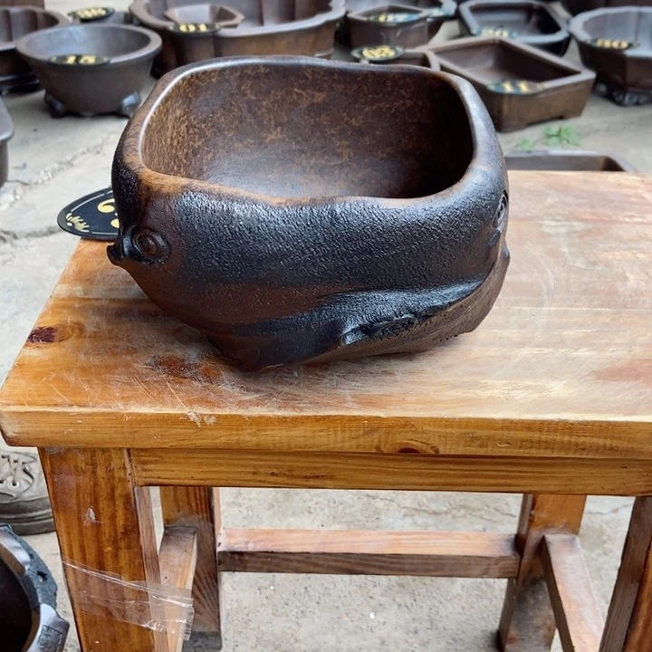 红陶焕*杨冬益紫砂花盆