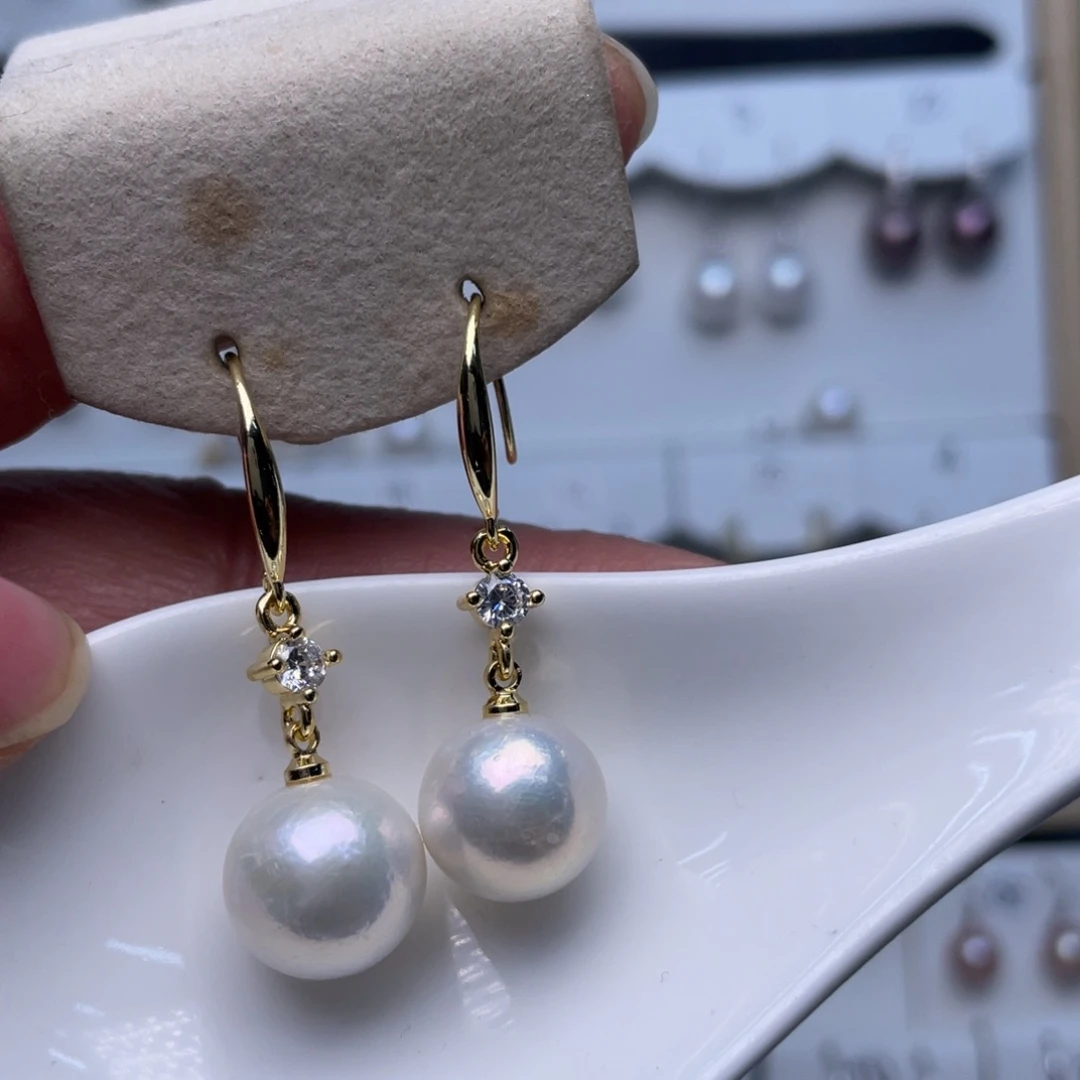 淡水珍珠耳饰未镶嵌