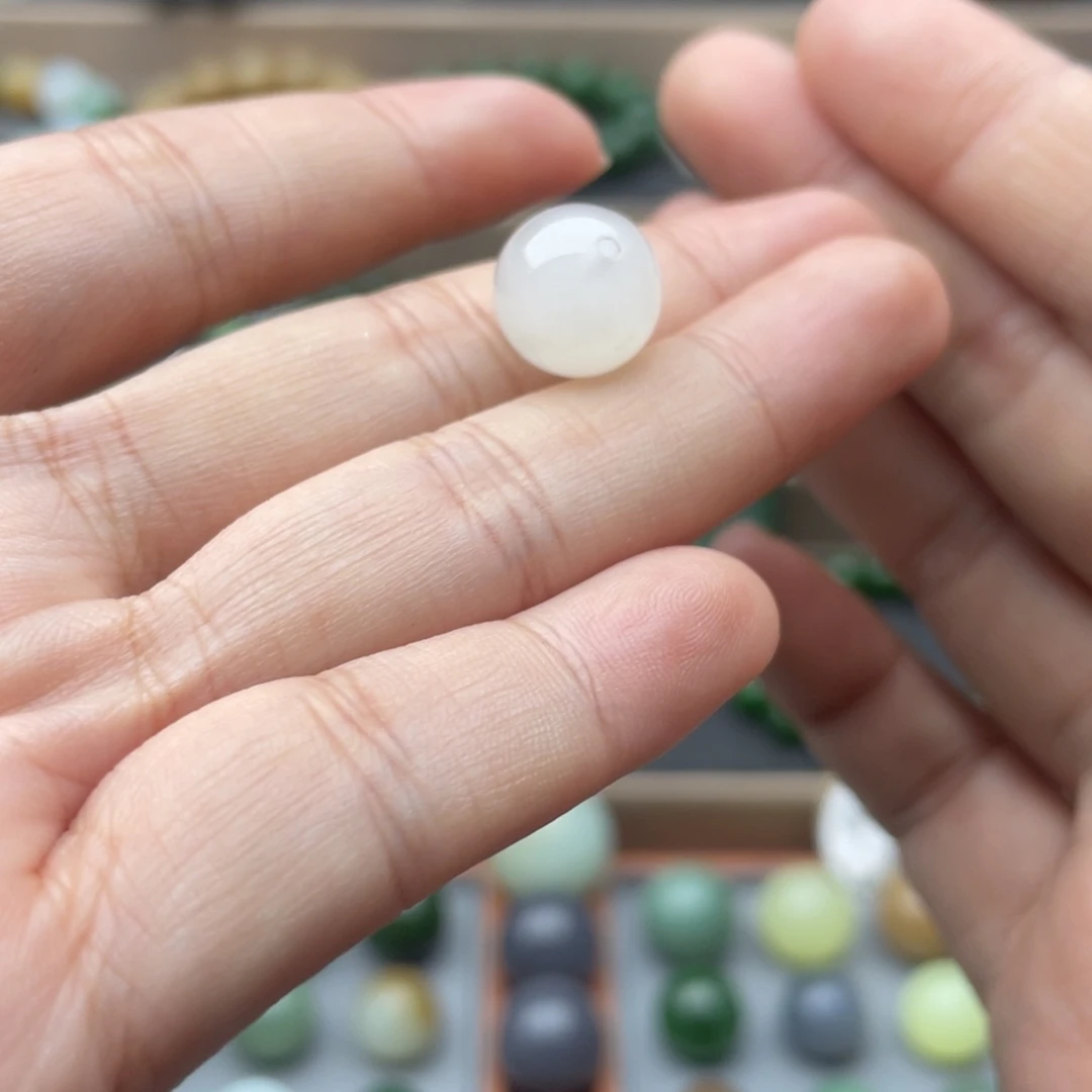 和田玉未镶嵌手链12