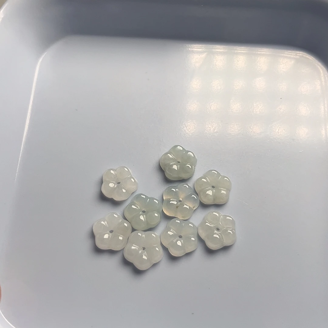 翡翠未镶嵌颈饰天然翡翠