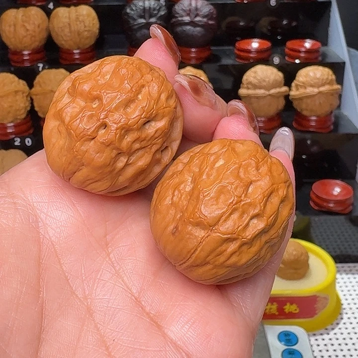 文玩核桃把件疙瘩包37尺…………102号